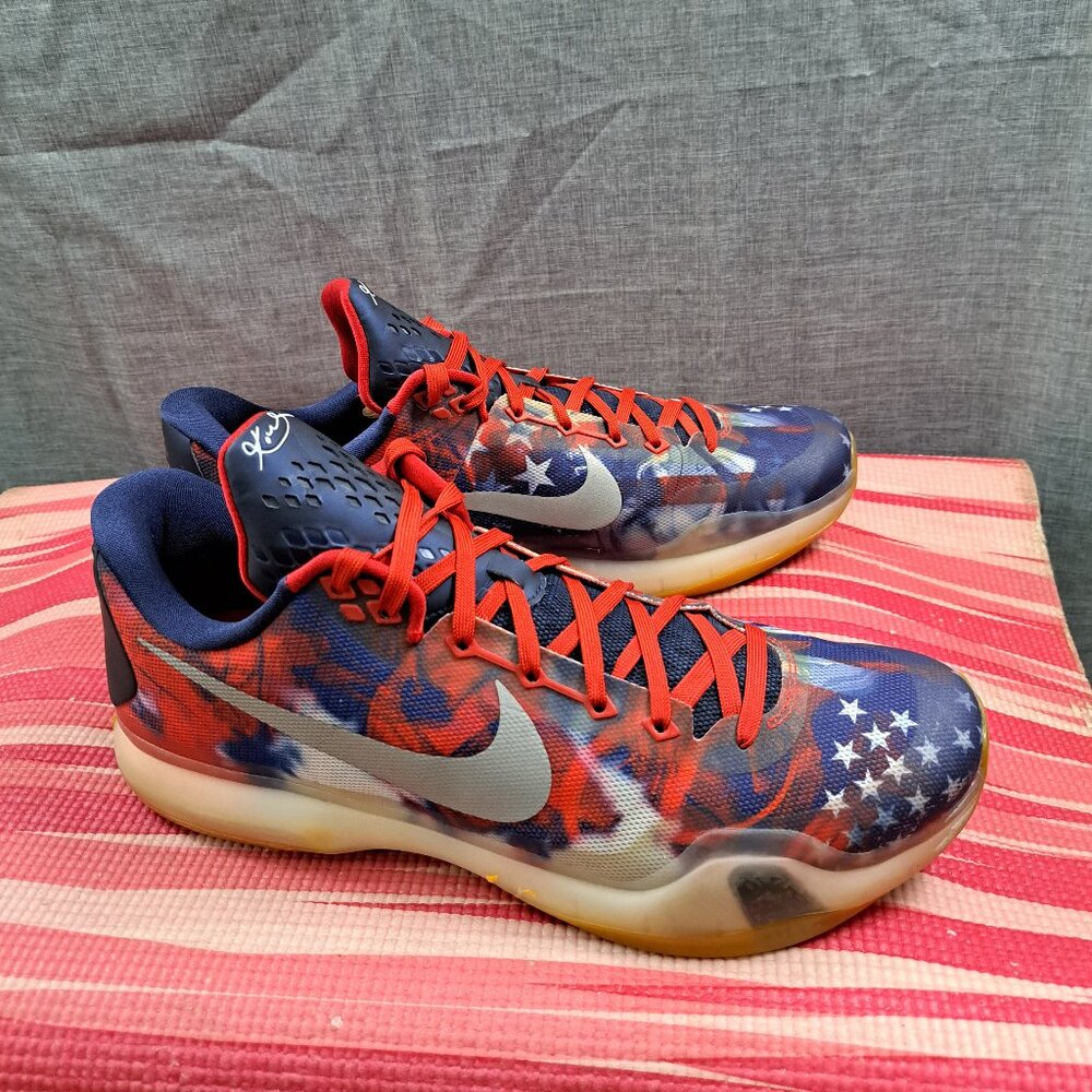 %Size 13 Nike Kobe 10 “Independence Day” University Red White Blue Men A2